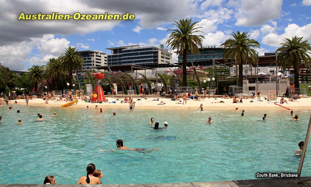 Freibad mit künstlichem Sandstrand