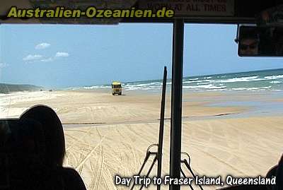 Blick auf den breiten Strand