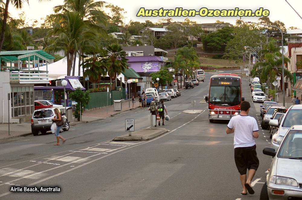 Hauptstraße durch Airlie Beach