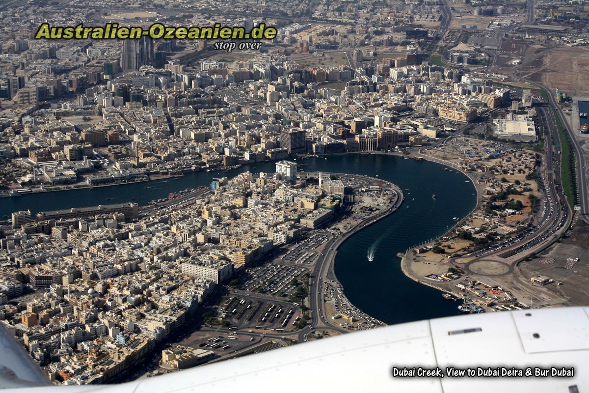 Luftaufnahme vom Dubai Creek, Deira und Bur Dubai