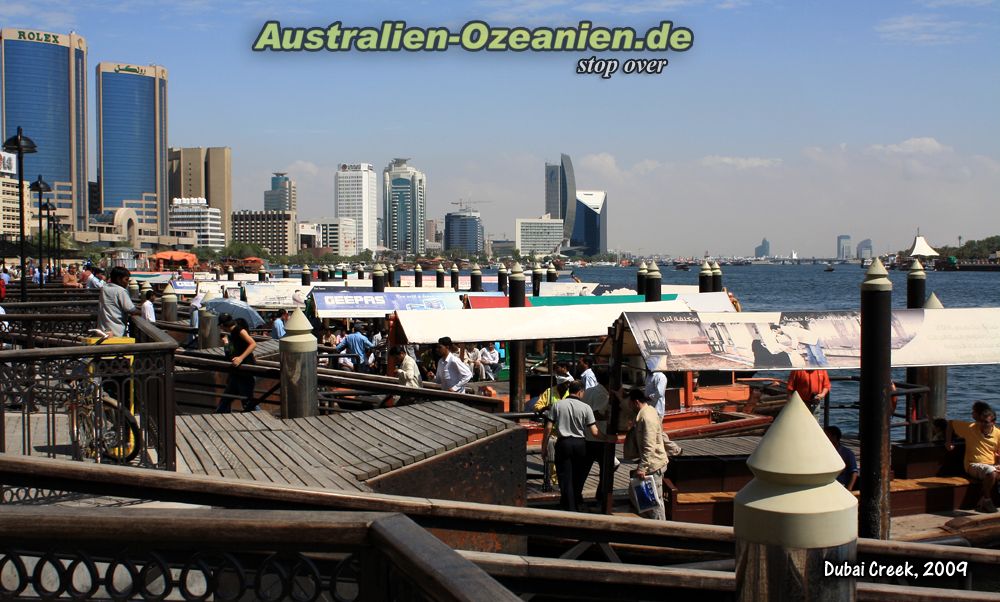 Passagierboote am Dubai Creek