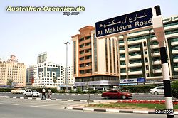 Straße in Dubai-Deira: Al Maktoum Road
