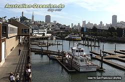 Blick vom Pier 39 zur Skyline San Franciscos