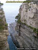 eine Schlucht an der Küste