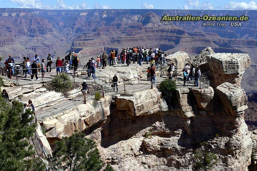 Grand Canyon lookout